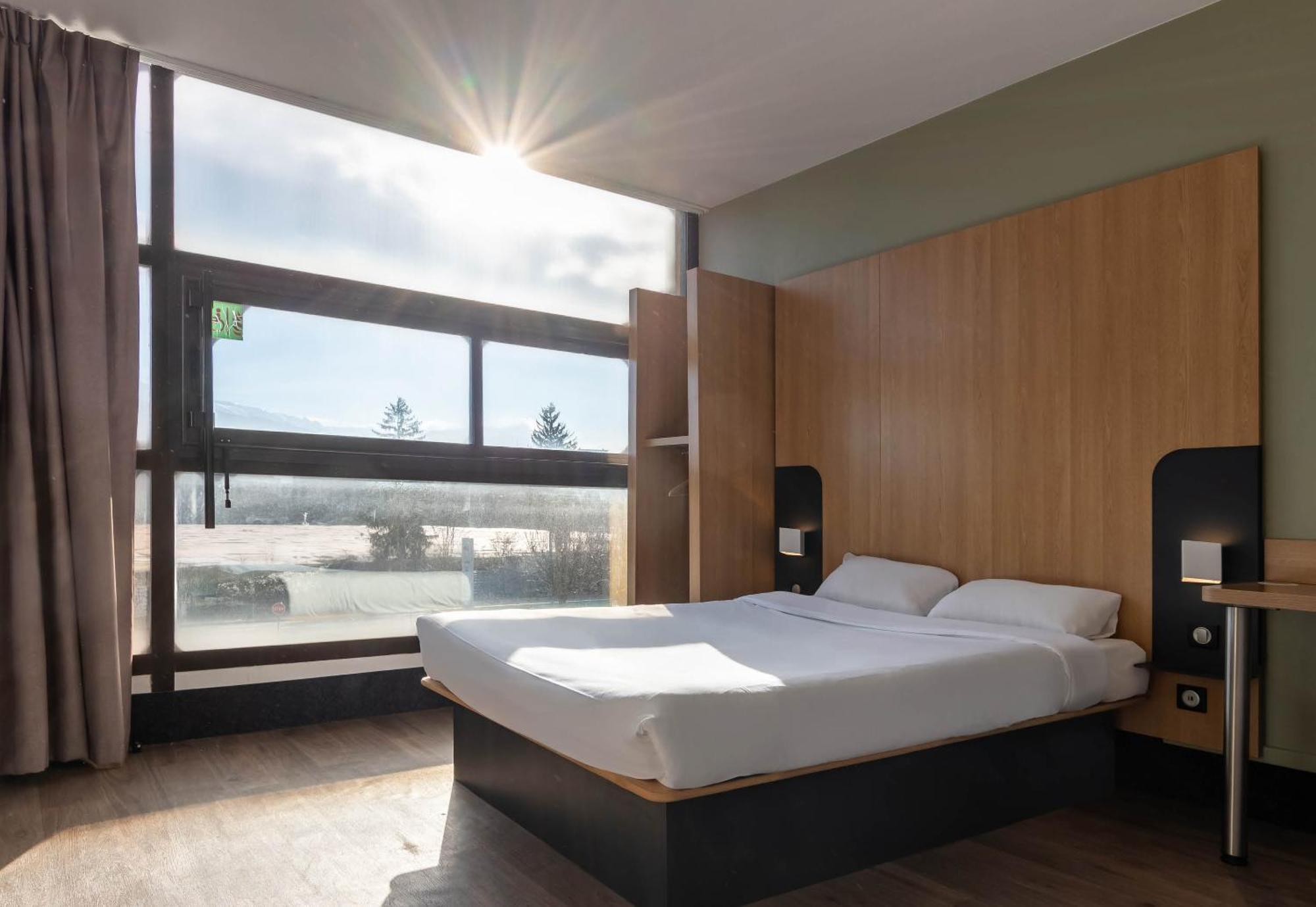 B&B Hotel Grenoble Centre Verlaine Екстер'єр фото