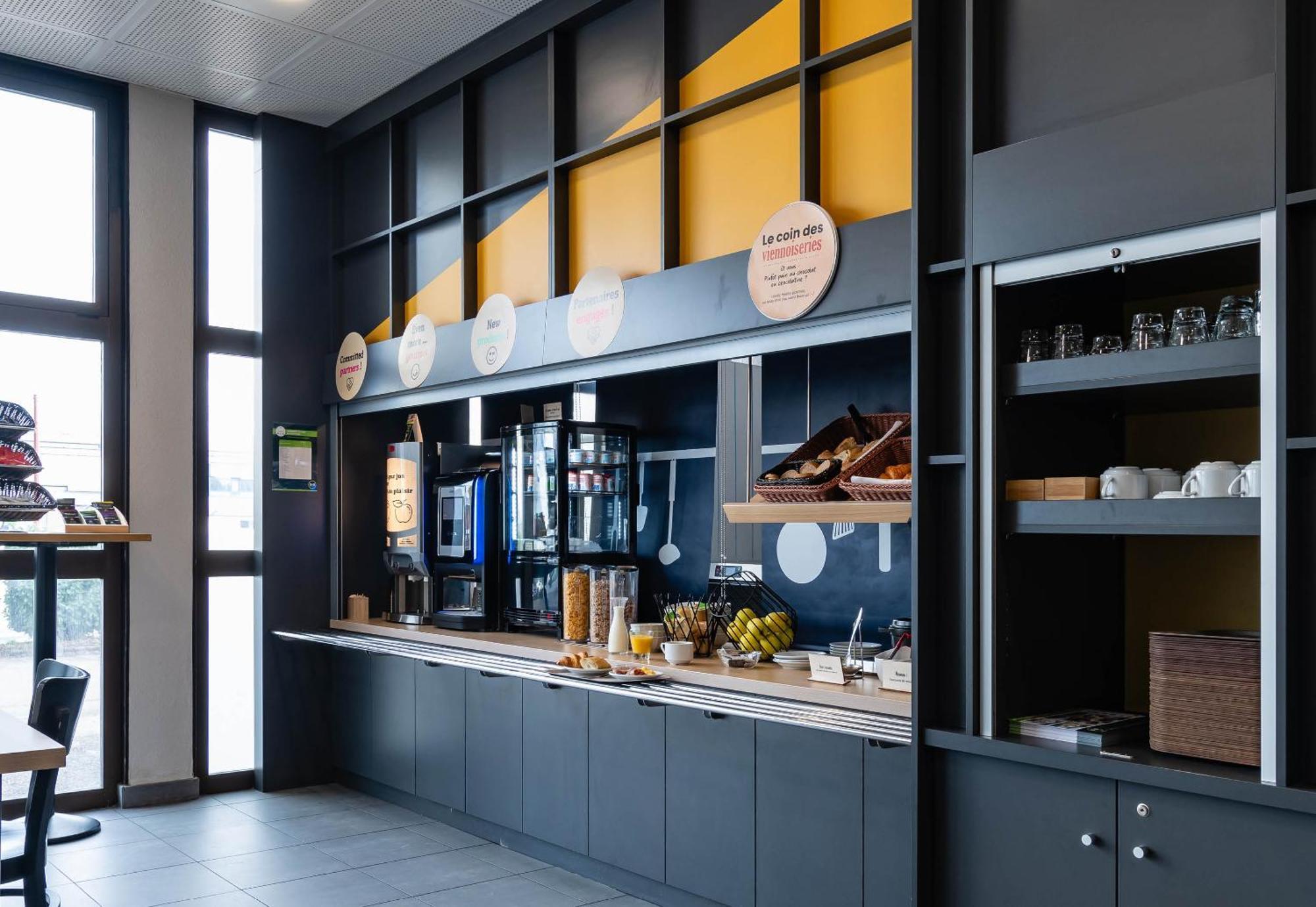 B&B Hotel Grenoble Centre Verlaine Екстер'єр фото