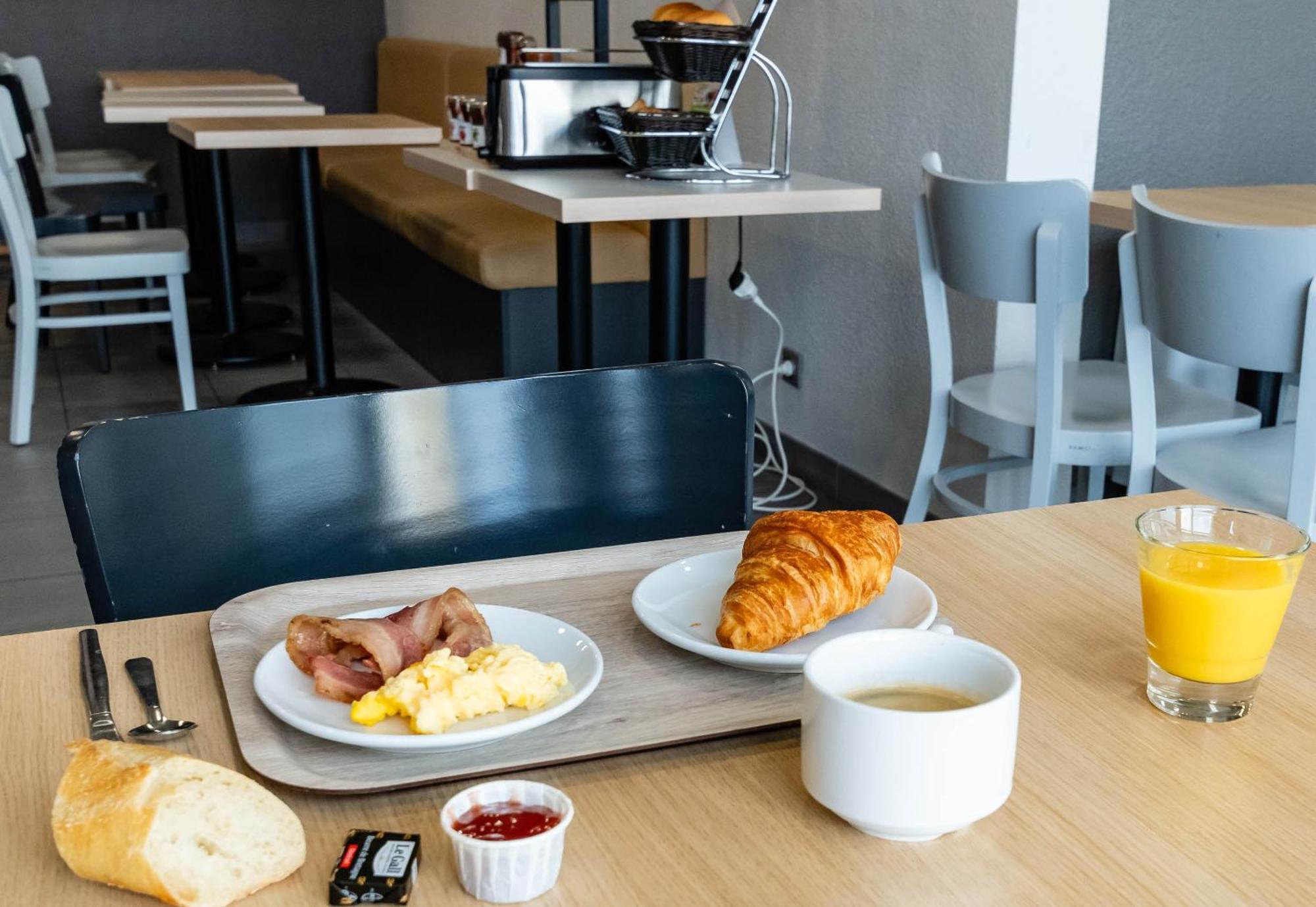 B&B Hotel Grenoble Centre Verlaine Екстер'єр фото